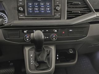 Volkswagen Caravelle 2.0 TDI 150CV Origin DSG 9 Plazas