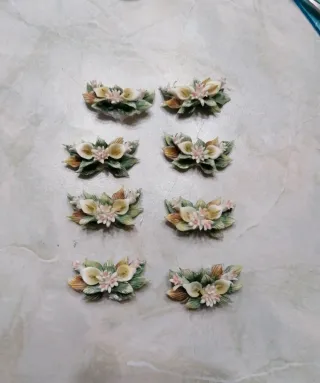 8 Cestini in Capodimonte più 8 mazzolini