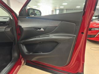 PEUGEOT 3008 1.2 PURETECH 96KW 130CV ALLURE SS