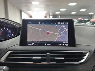 PEUGEOT 3008 1.2 PURETECH 96KW 130CV ALLURE SS