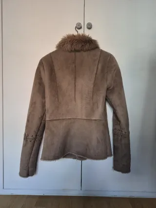 Cazadora Salsa efecto ante con pelo