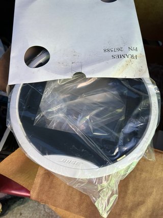 Altavoces Bose Virtually Invisible 191