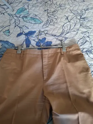 Pantalón Zara Beige