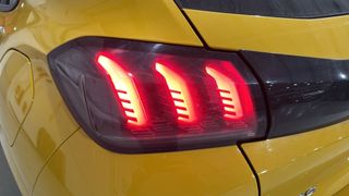 Peugeot 208 PureTech 73kW (100CV) Allure Pack