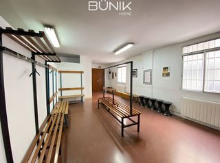 Local comercial en venta en El Putxet i el Farró en Barcelona