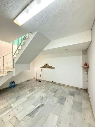 Local comercial en venta en Playa Bajadilla - Puertos en Marbella