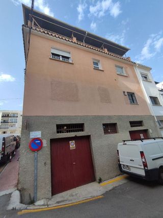 Edificio en venta en Coín