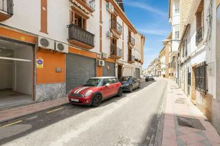 Local comercial en venta en Avda. De los Ogíjares en Armilla