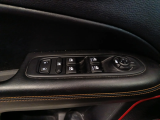 SIN ENTRADA! Jeep Compass 140C.V. SÓLO 86000KM!