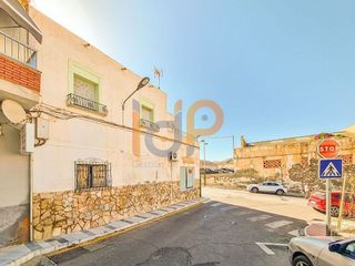 Edificio en venta en Olula del Río