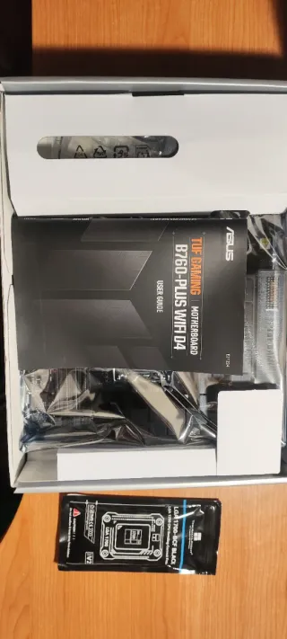 Placa Base Asus TUF Gaming B760 + Contact Frame