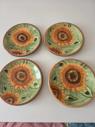 Juego 4 platos decorativos girasoles