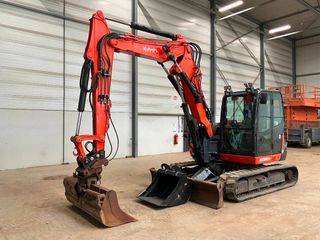 Excavadora Kubota KX080-4