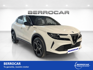 Alfa Romeo Junior Ibrida 108kW (145CV)