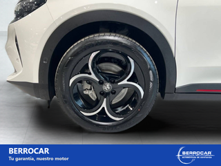 Alfa Romeo Junior Ibrida 108kW (145CV)