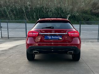 Mercedes-Benz GLA 200 Urban 155 CV TECHO SOLAR