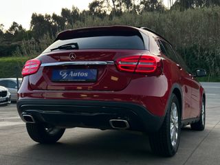 Mercedes-Benz GLA 200 Urban 155 CV TECHO SOLAR