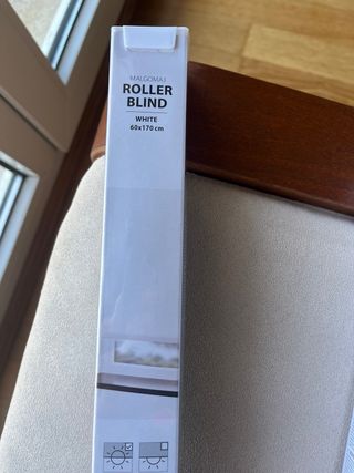 Tres Estores enrollables blancos 170x60cm