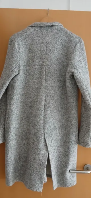 Abrigo gris mujer