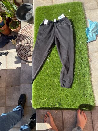 Pantalones Nike negros con logo