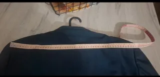 Traje de corto hombre negro