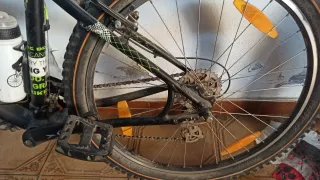 Bicicleta de Montaña Negra