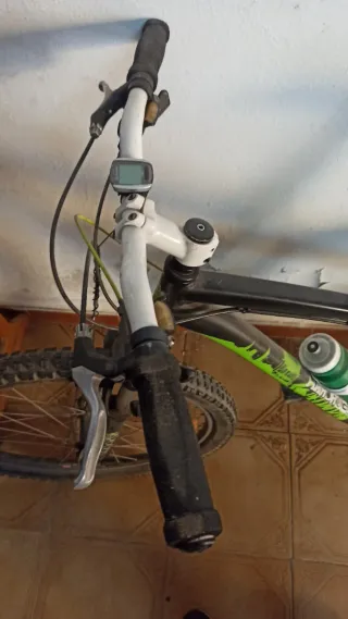 Bicicleta de Montaña Negra