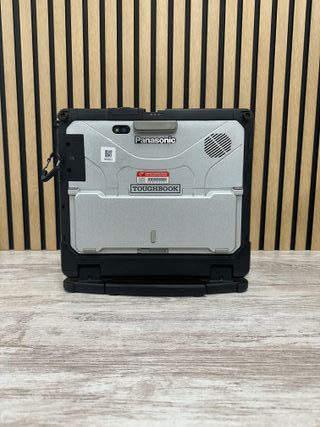 Panasonic ToughBook CF-33 i7 16gb 512gb SSD