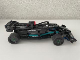 Lego Technic Mercedes F1 42165