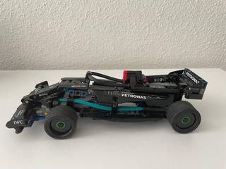 Lego Technic Mercedes F1 42165
