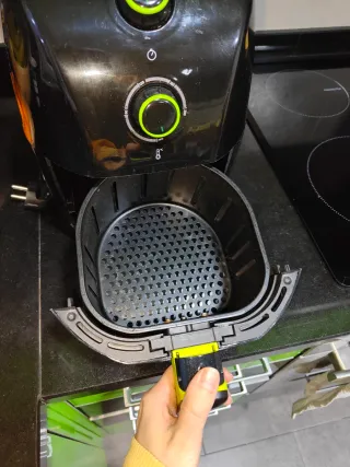 Cecotec Air Fryer Negra