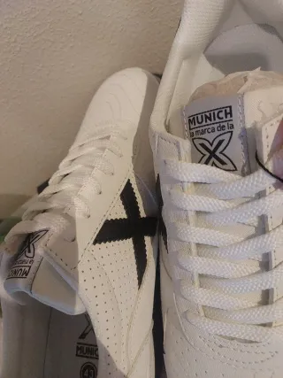 Zapatillas Munich Talla 43