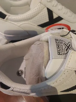 Zapatillas Munich Talla 43