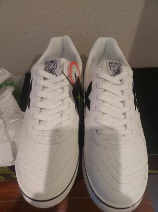 Zapatillas Munich Talla 43