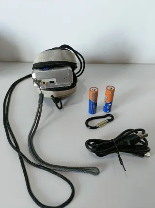 x21€ acepto)Olimpus Cámara FE-210 7.1 M