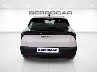 Alfa Romeo Junior Ibrida 108kW (145CV)