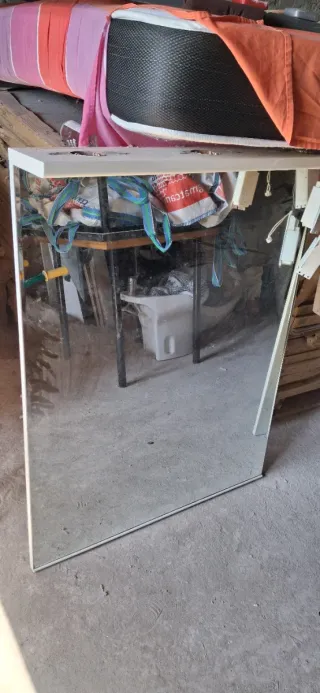 Espejo de madera y cristal