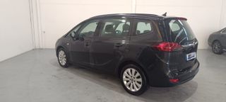 Opel Zafira 2015
