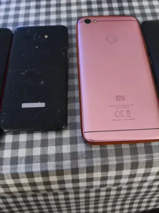 Nokia y Samsung piezas