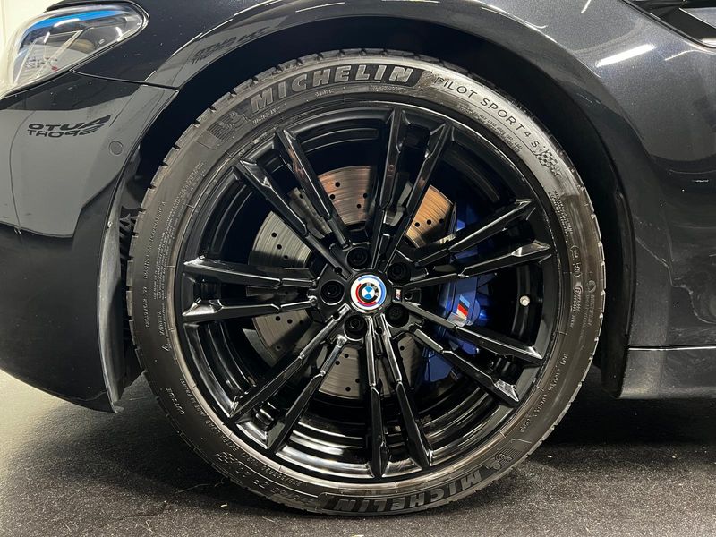 BMW Serie 5 2022, foto 7