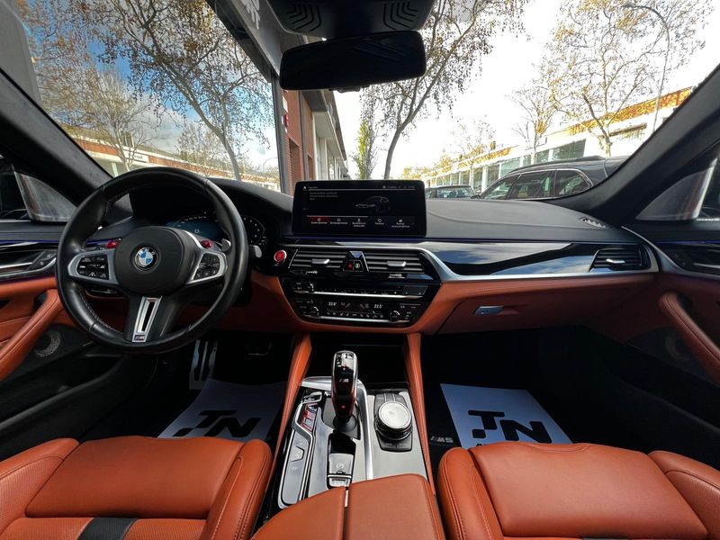 BMW Serie 5 2022, foto 13