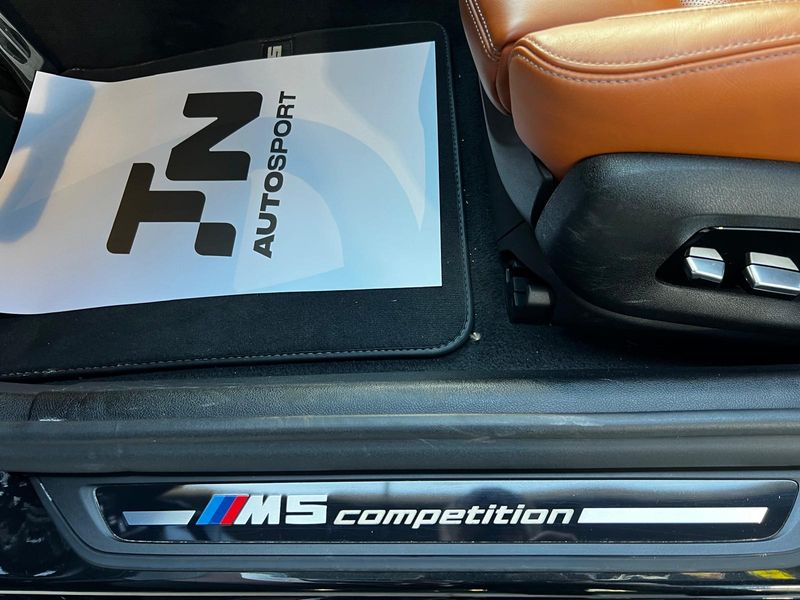 BMW Serie 5 2022, foto 21