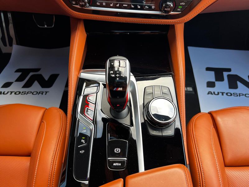 BMW Serie 5 2022, foto 28