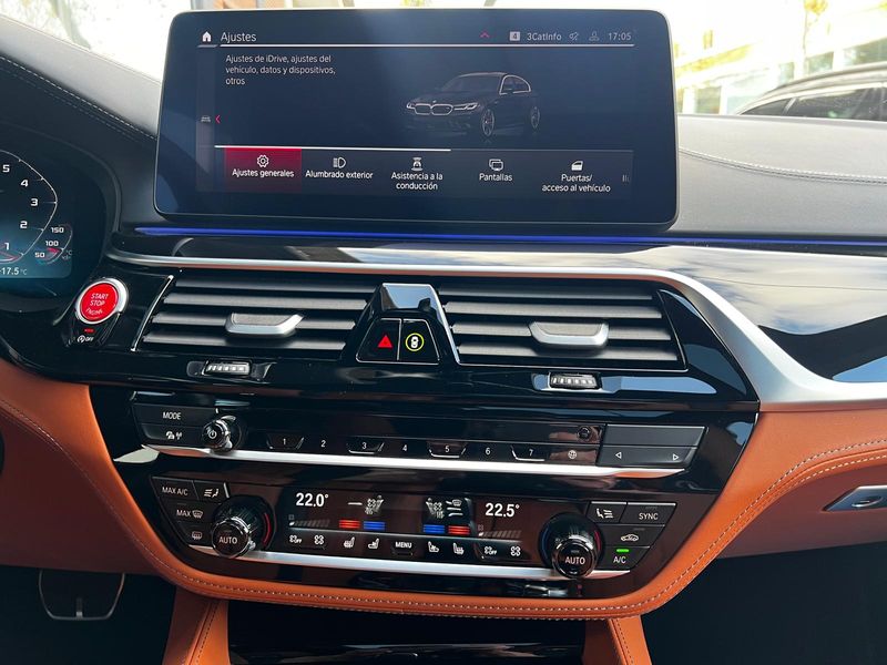 BMW Serie 5 2022, foto 30