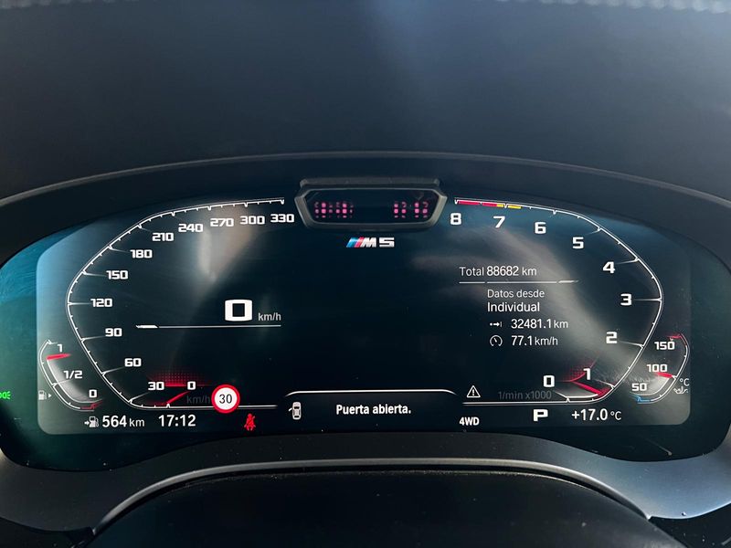 BMW Serie 5 2022, foto 40