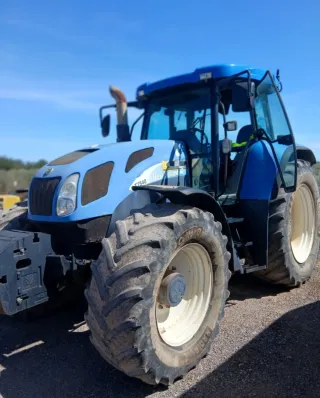 Tractor New Holland 7540 Azul