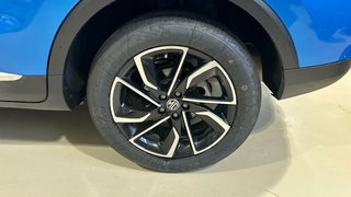 MG ZS 1.5 LUXURY 106 5P