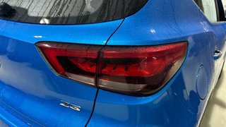MG ZS 1.5 LUXURY 106 5P