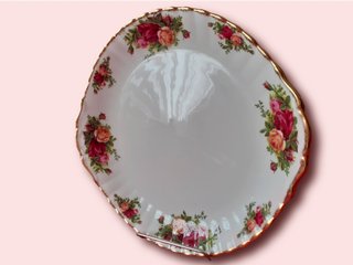 Bandeja pasteles con orejas Royal Albert Old Roses
