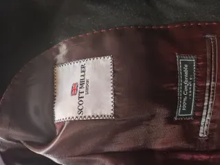 Traje de hombre negro